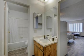 Siegel Slots and Suites (No Resort Fees)